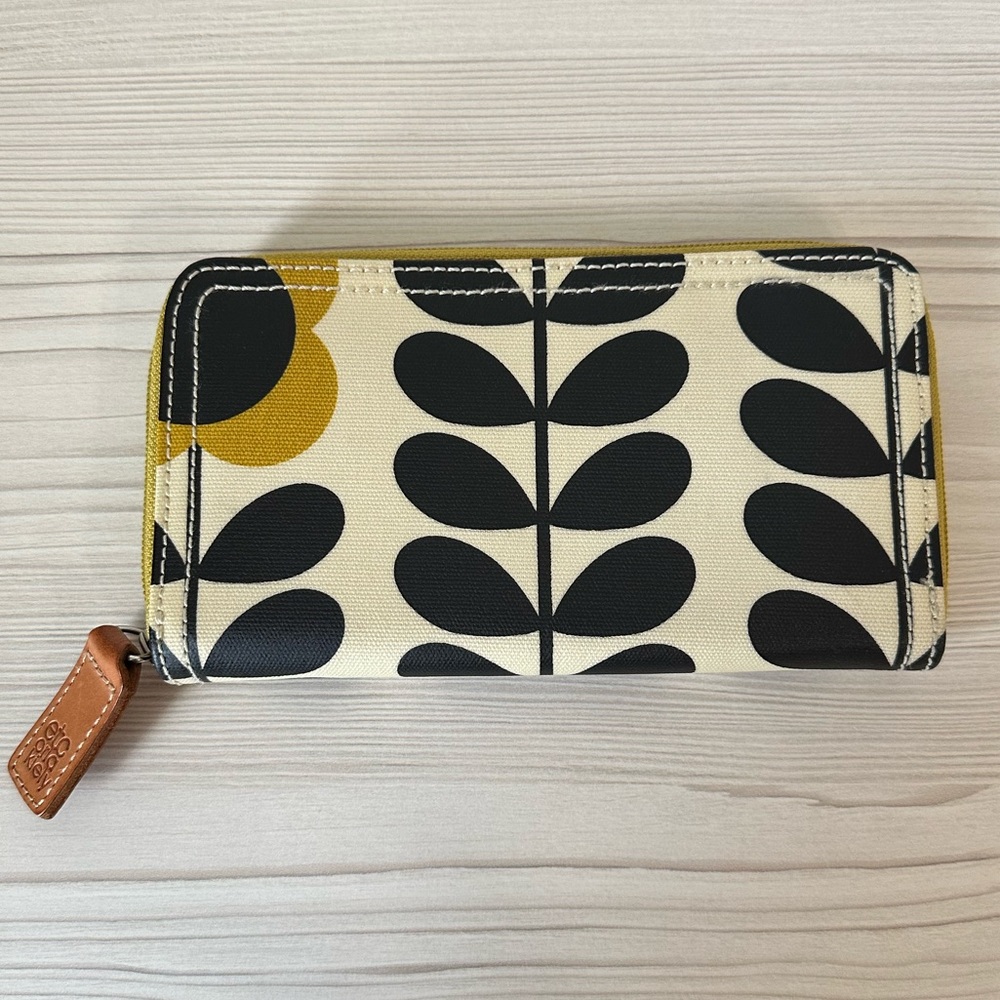 Orla Kiely Flower Stem Wallet